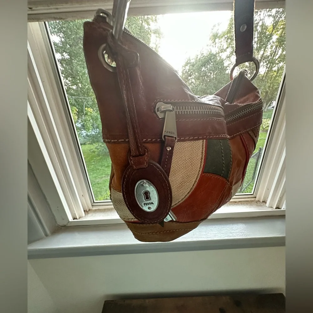 FOSSIL Leather Patchwork Shoulder Bag Crossbody Hobo Handbag Purse VINTAGE - Picture 2 of 15